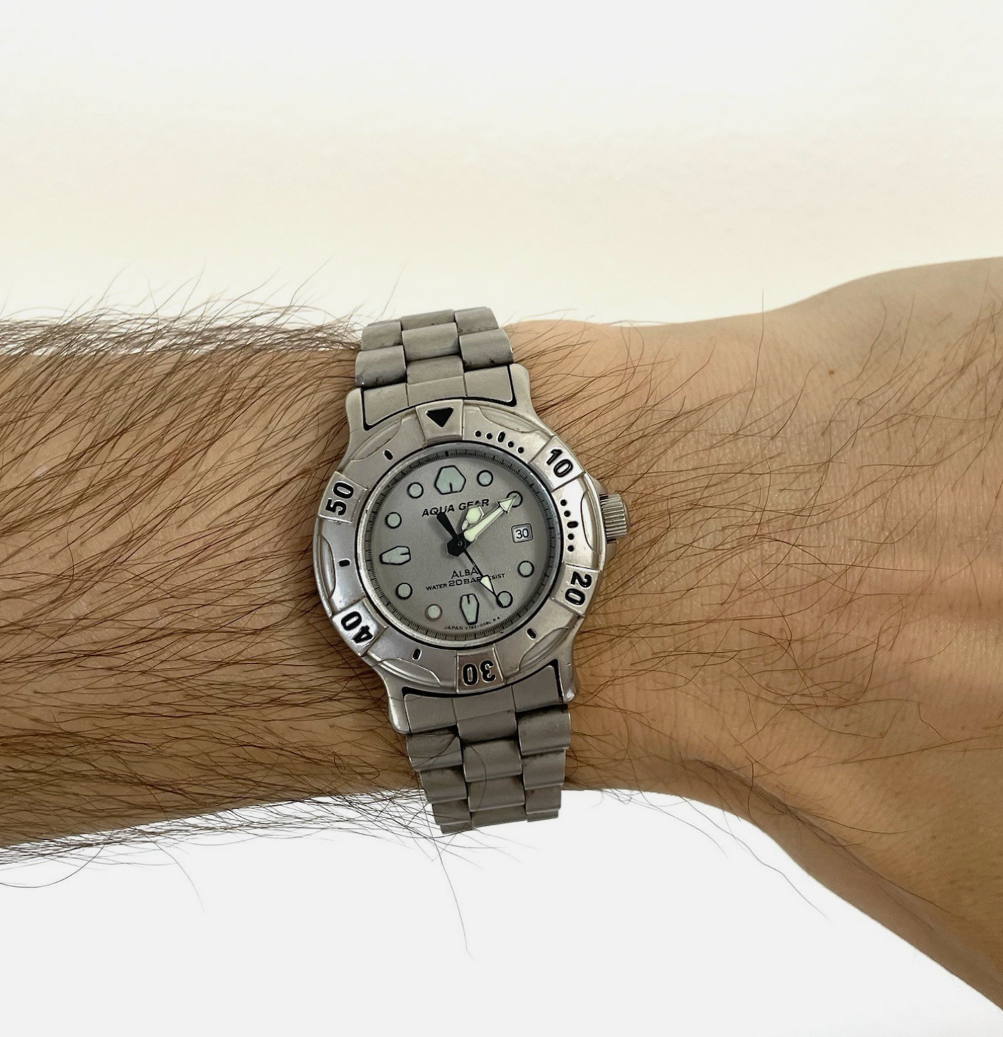 Seiko Alba Aqua Gear V782-0060 Vintage Quartz Dive Watch