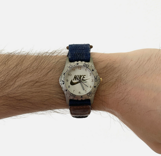 Nike 1990's Nike Unisex Wrist Watch