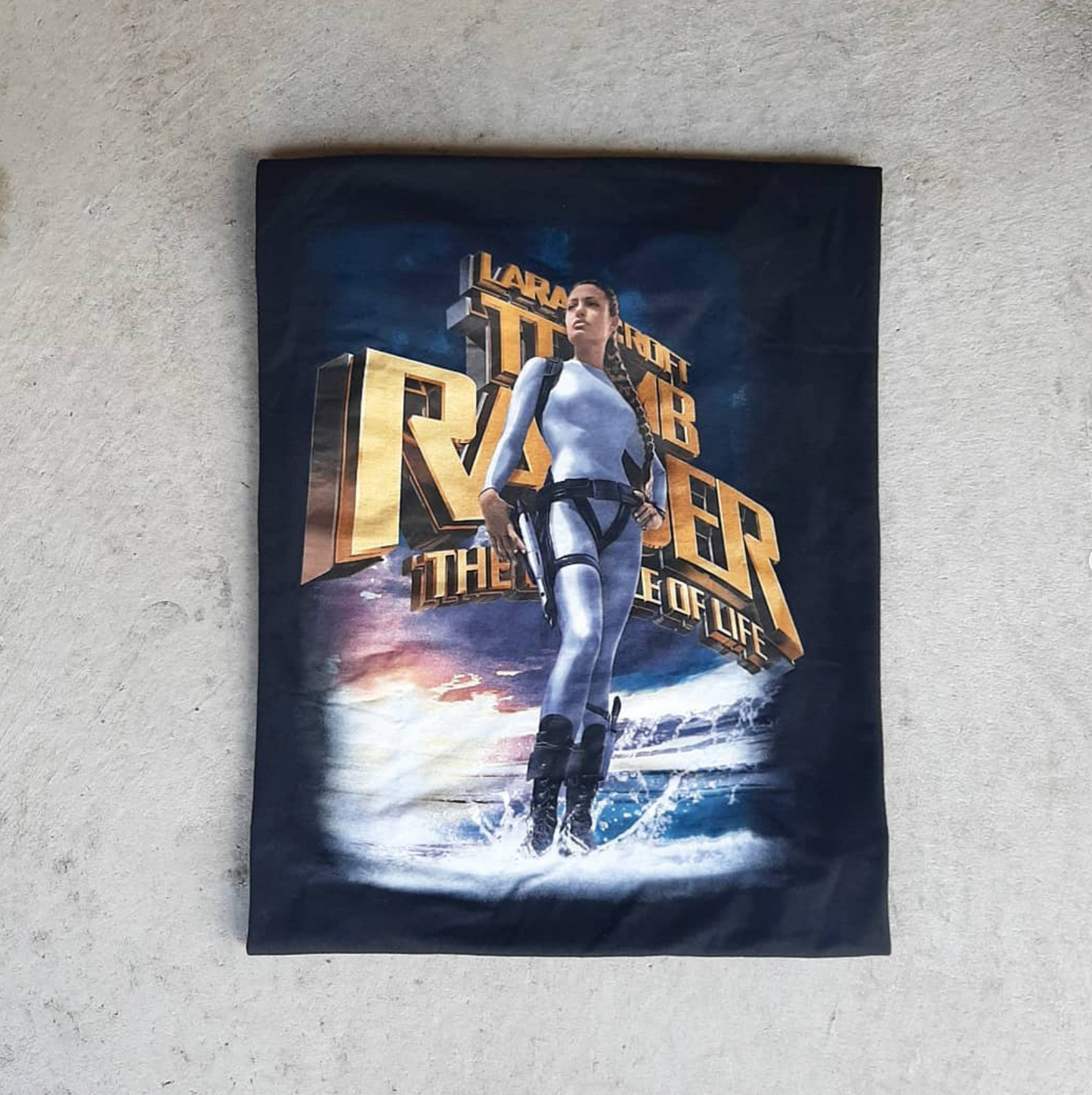 Tomb Raider Lara Croft 2001 Dreamworld "The Circle Of Life" T-shirt Mens L