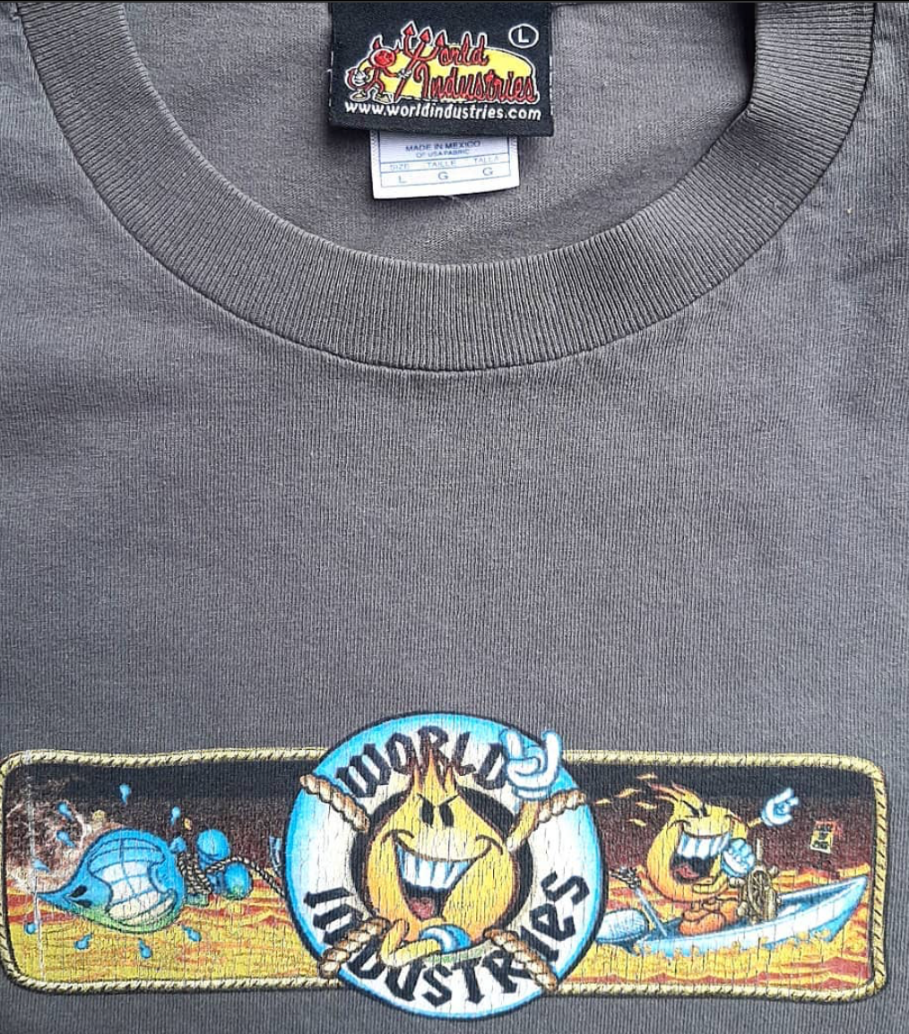 World Industries 05' Team Graphic Vintage Skate T-shirt Mens L