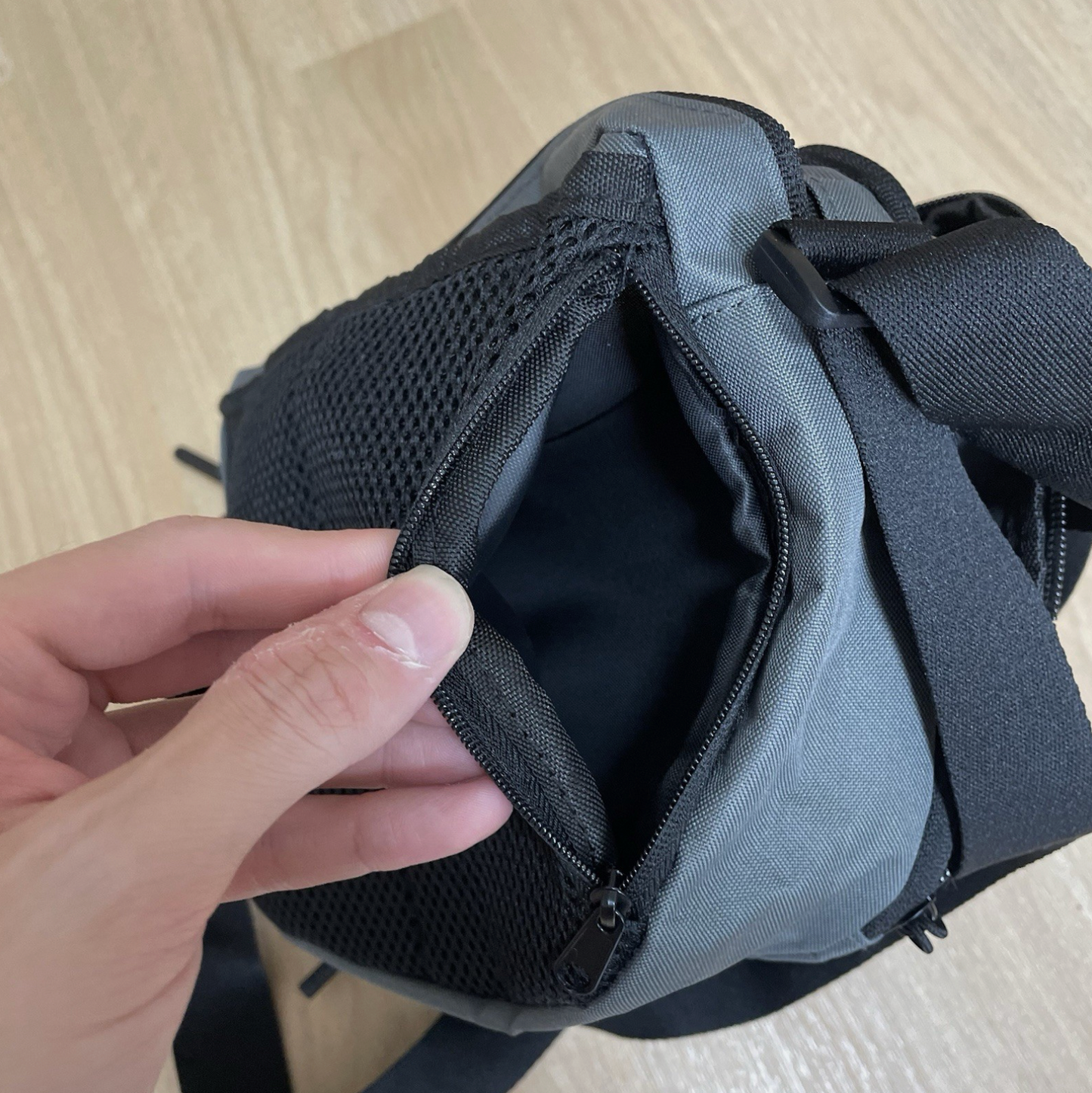 Nanga Crossbody Black & Grey Shoulder Bag Fanny Waist Pack