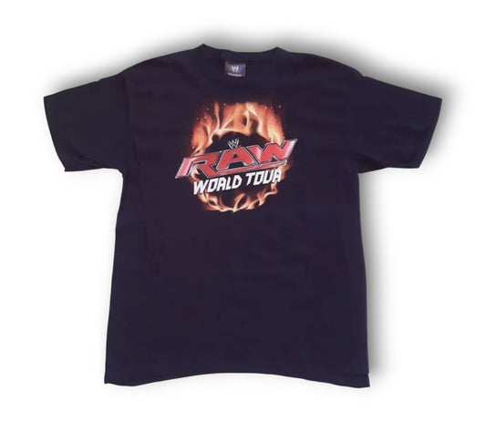 Wrestling WWE 2012 RAW Tour World Vintage  T-shirt Youth XL