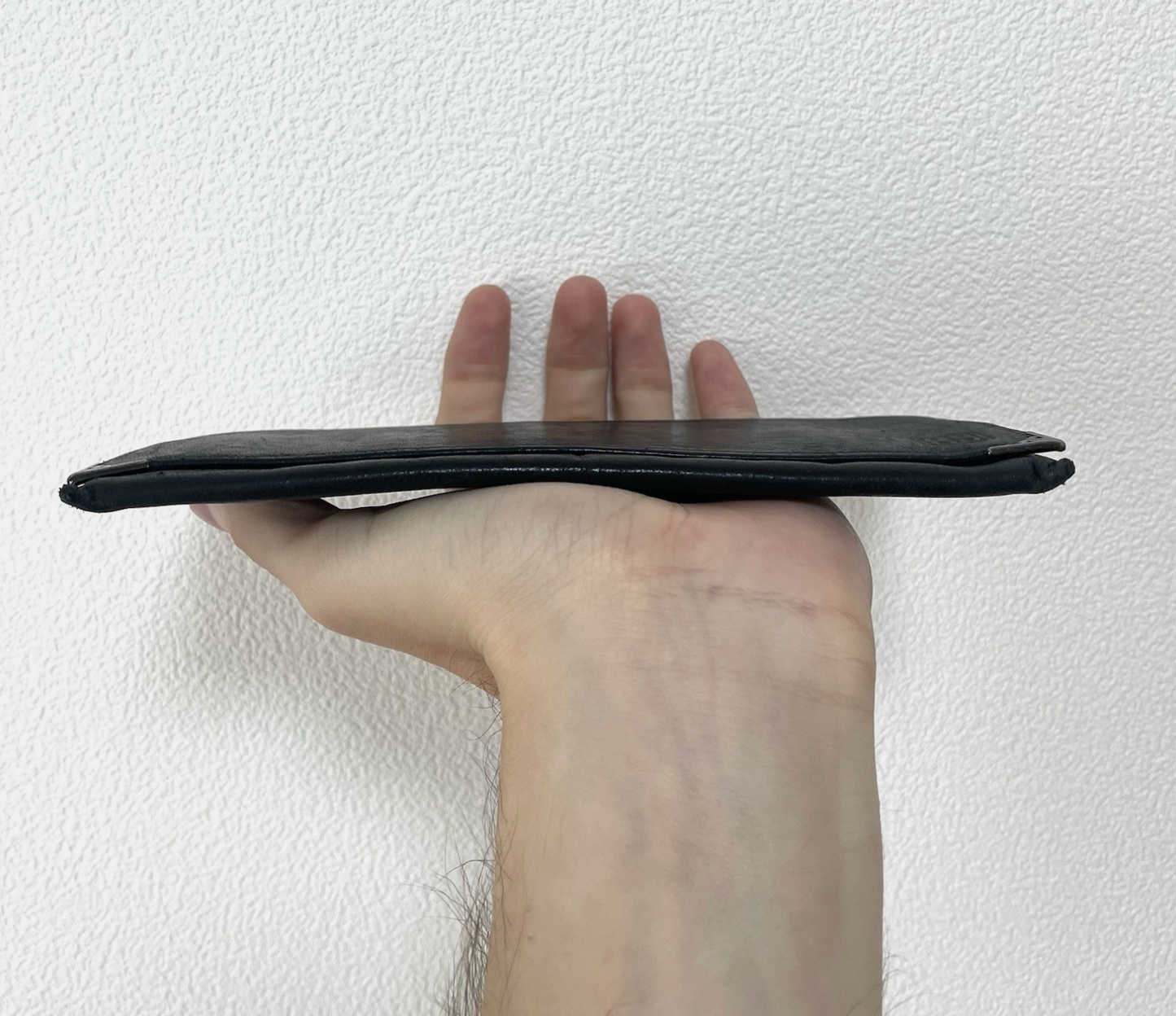 ジバンシィ ヴィンテージレザーウォレット ブラック 二つ折りカードケース