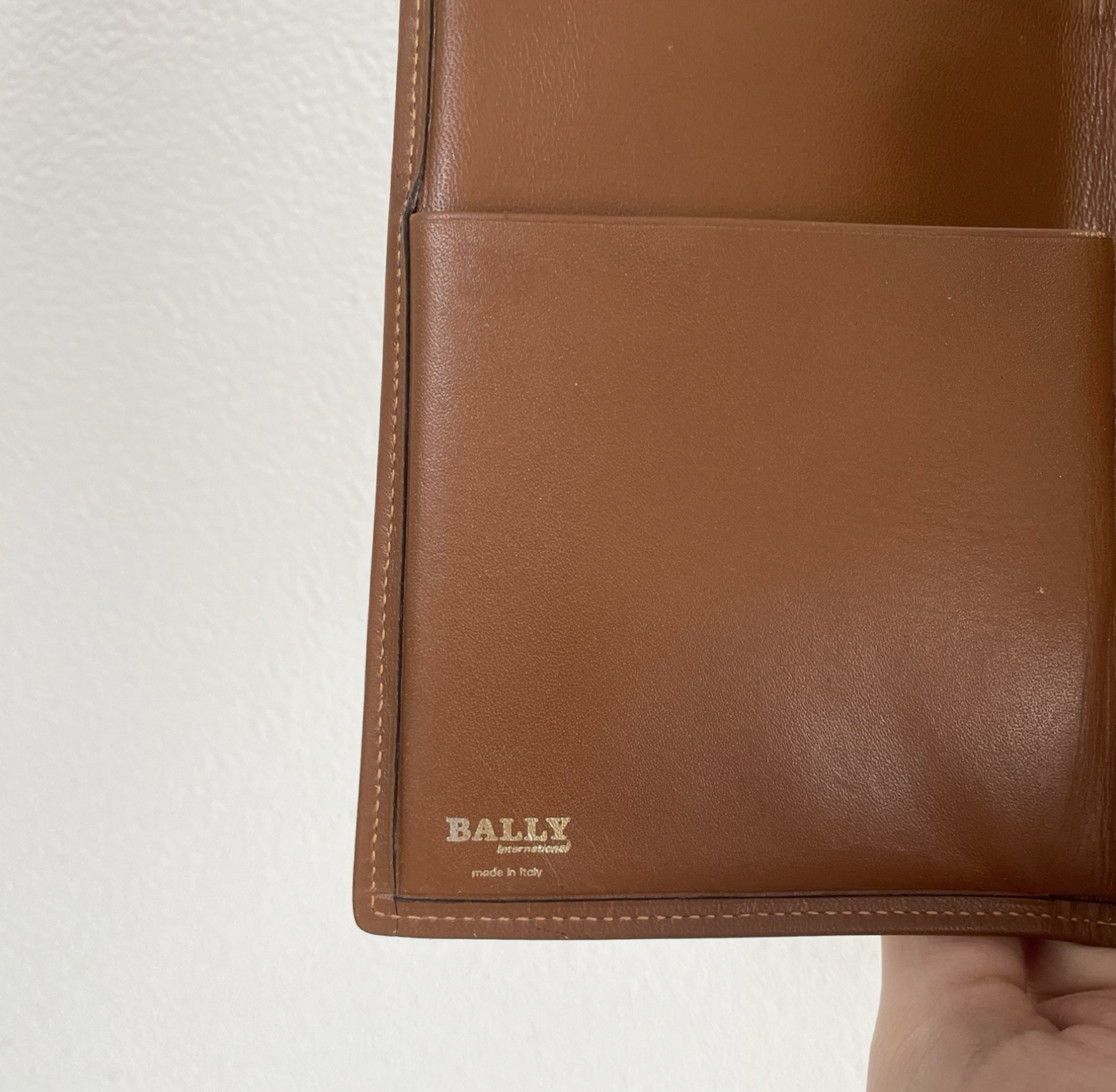 Bally Vintage Bifold Wallet Passport Travel Case Clutch