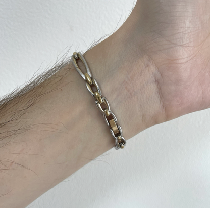 Courreges Paris Vintage Ladies Watch Pearl Dial