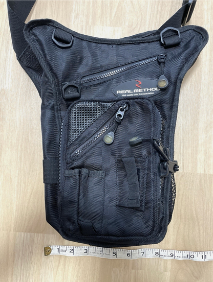 リアルメソッド クロスボディ ショルダースリングバッグ