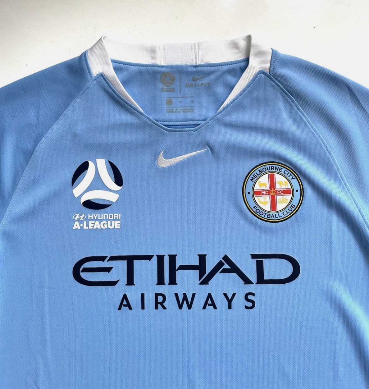 Nike Melbourne City FC 2017/18 Jersey Youth XL (Ladies M)