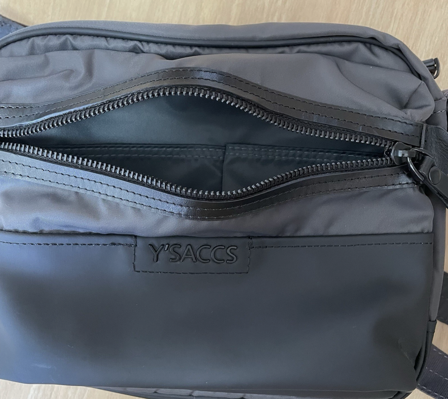 ヨウジヤマモト Ysaccs Y's クロスボディ ショルダーバッグ