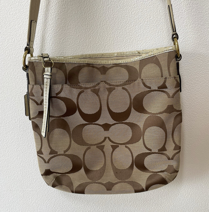 Coach F21905 Vintage Canvas Crossbody Shoulder Bag