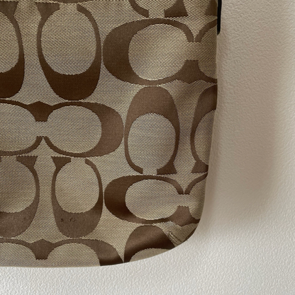 Coach F21905 Vintage Canvas Crossbody Shoulder Bag