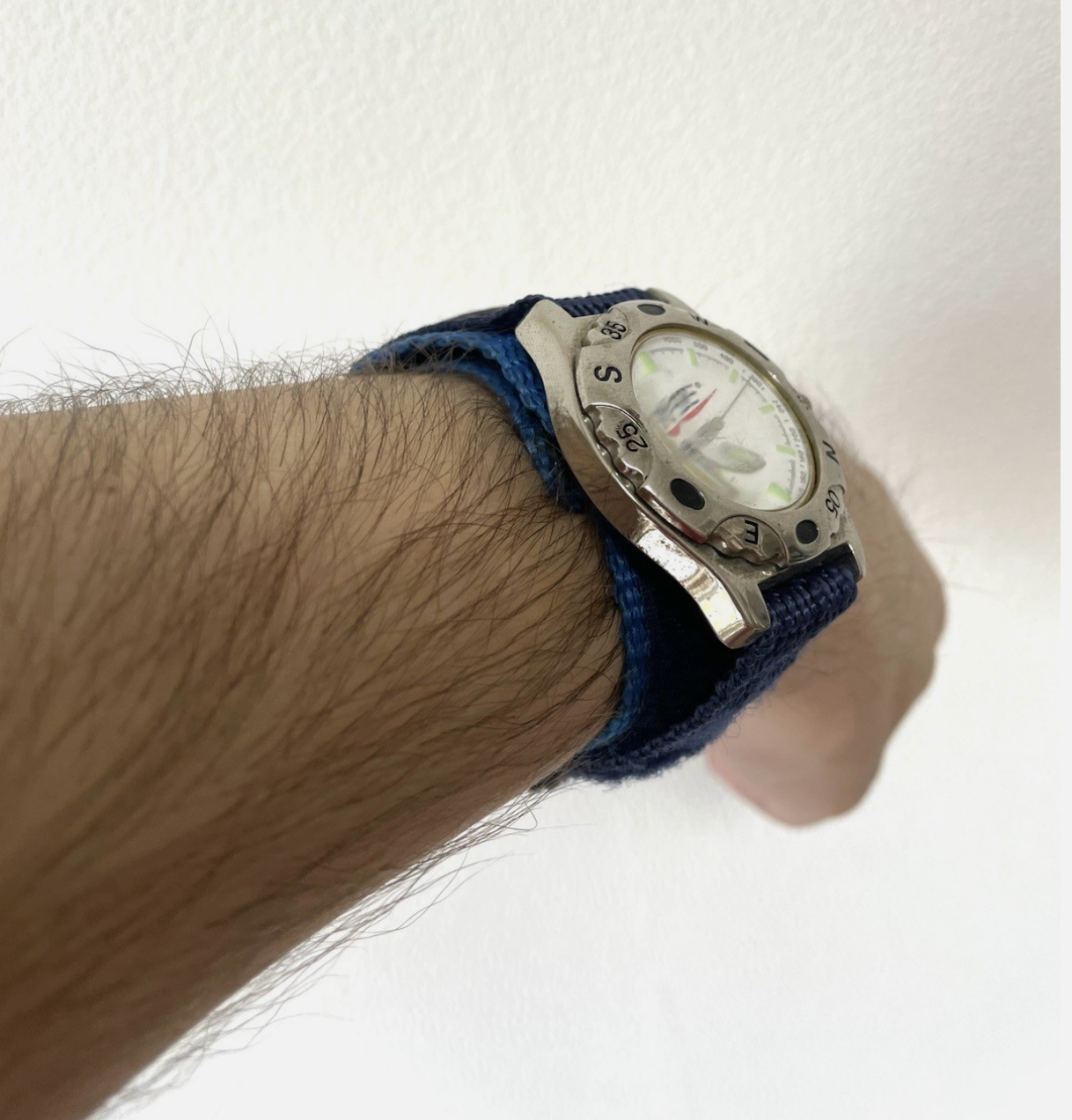 Nike Vintage 1990's Quartz Unisex Wrist Watch