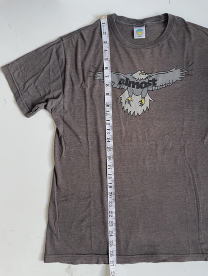 Almost Skateboards Vintage Skate T-shirt Men’s M