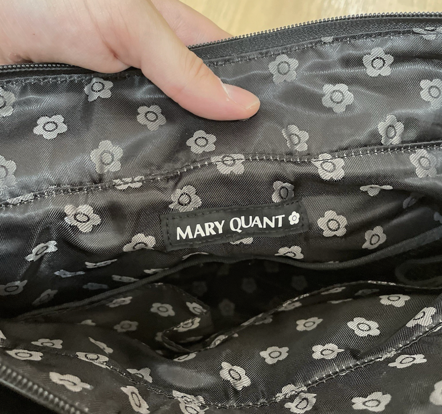 マリークワント 2WAYハンドバッグ ショルダーバッグ ブラック 刺繍フラワー ヴィンテージ Y2K 00年代