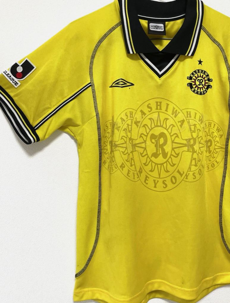 Umbro Kashiwa Reysol 2001-02 Vintage J-League Soccer Jersey Mens M